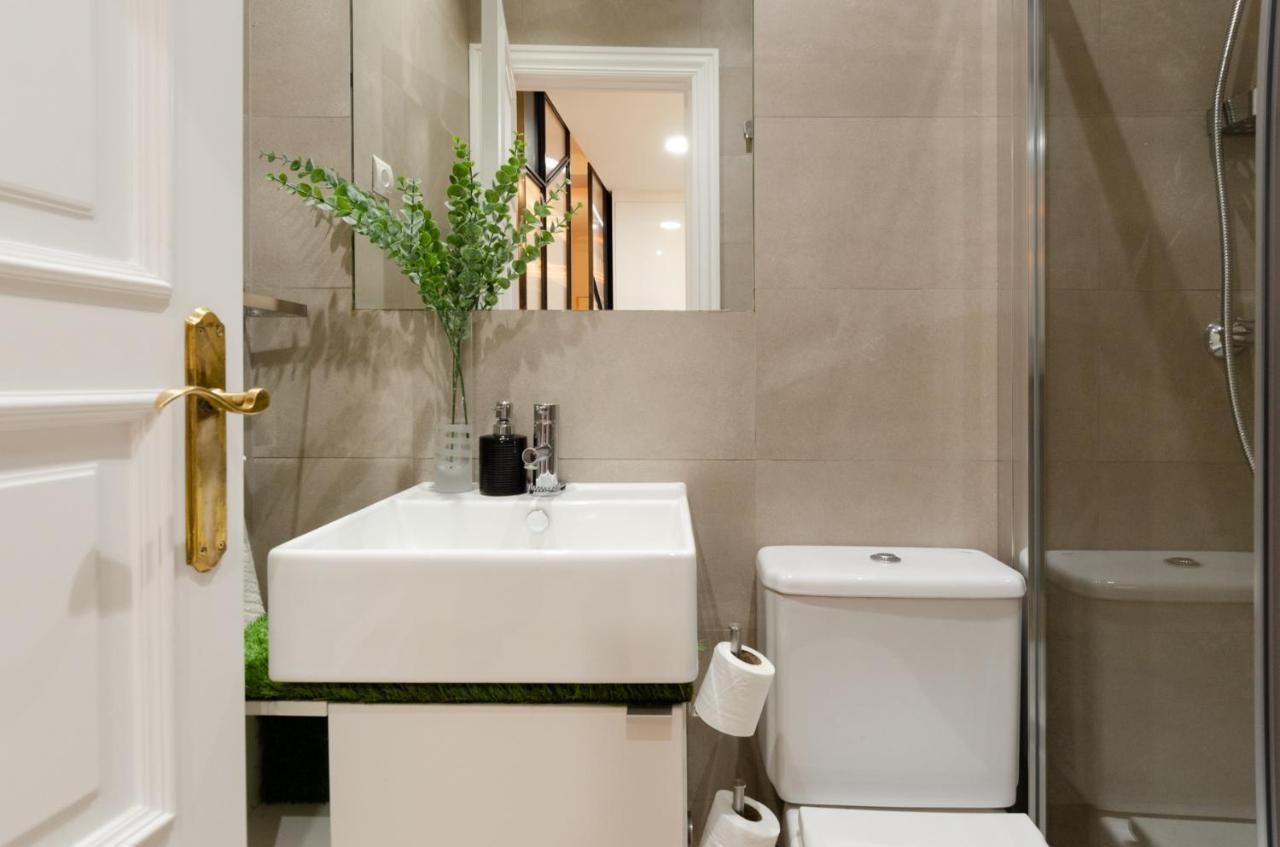Palacio Premium Stay Madrid Kültér fotó