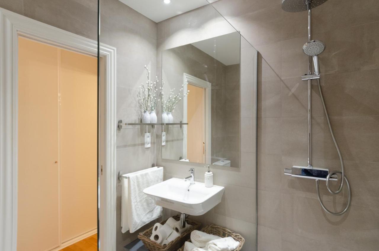 Palacio Premium Stay Madrid Kültér fotó